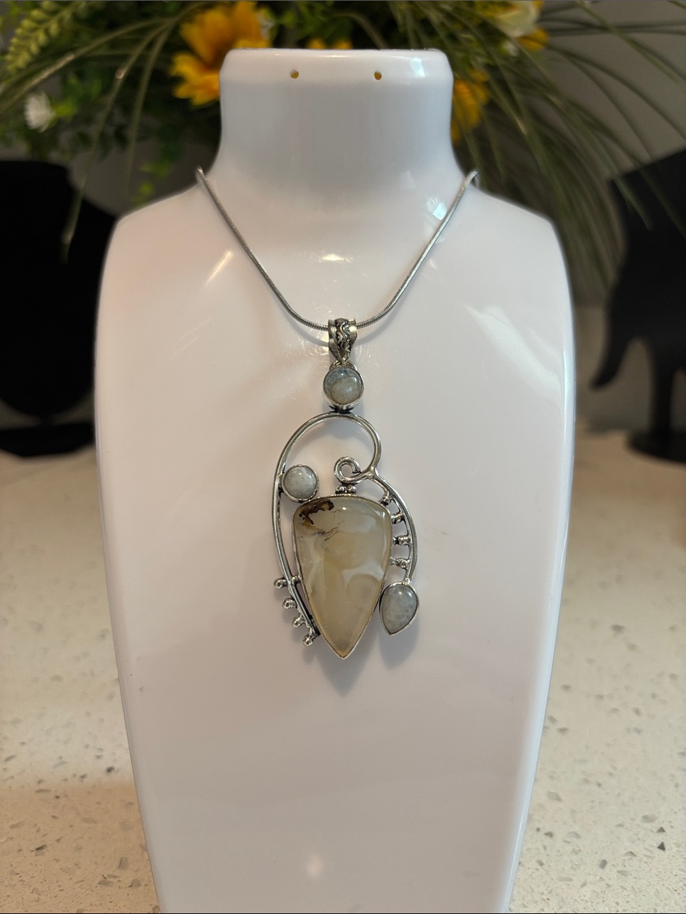 Montana Agate & Rainbow Moonstone Gemstone Pendant Necklace